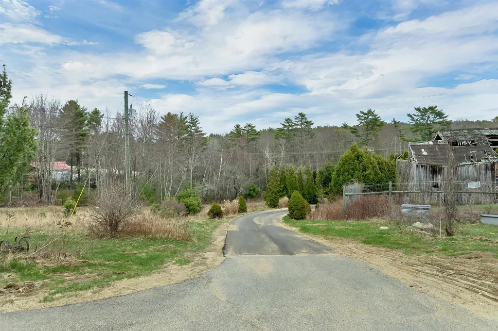 44 Suncook Valley Road Barnstead NH 03218
