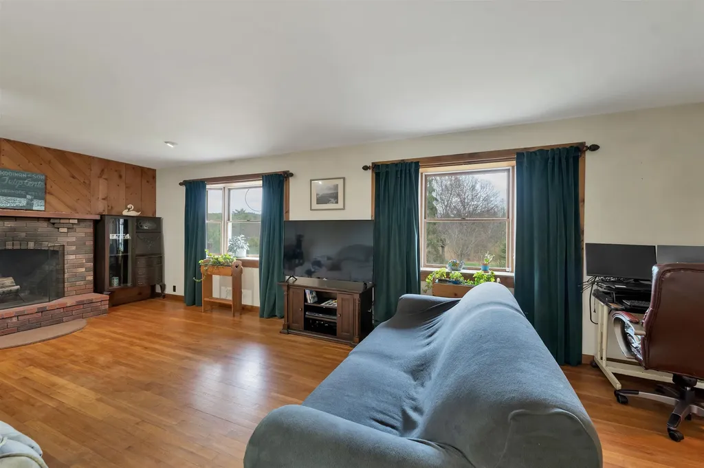 44 Suncook Valley Road Barnstead NH 03218