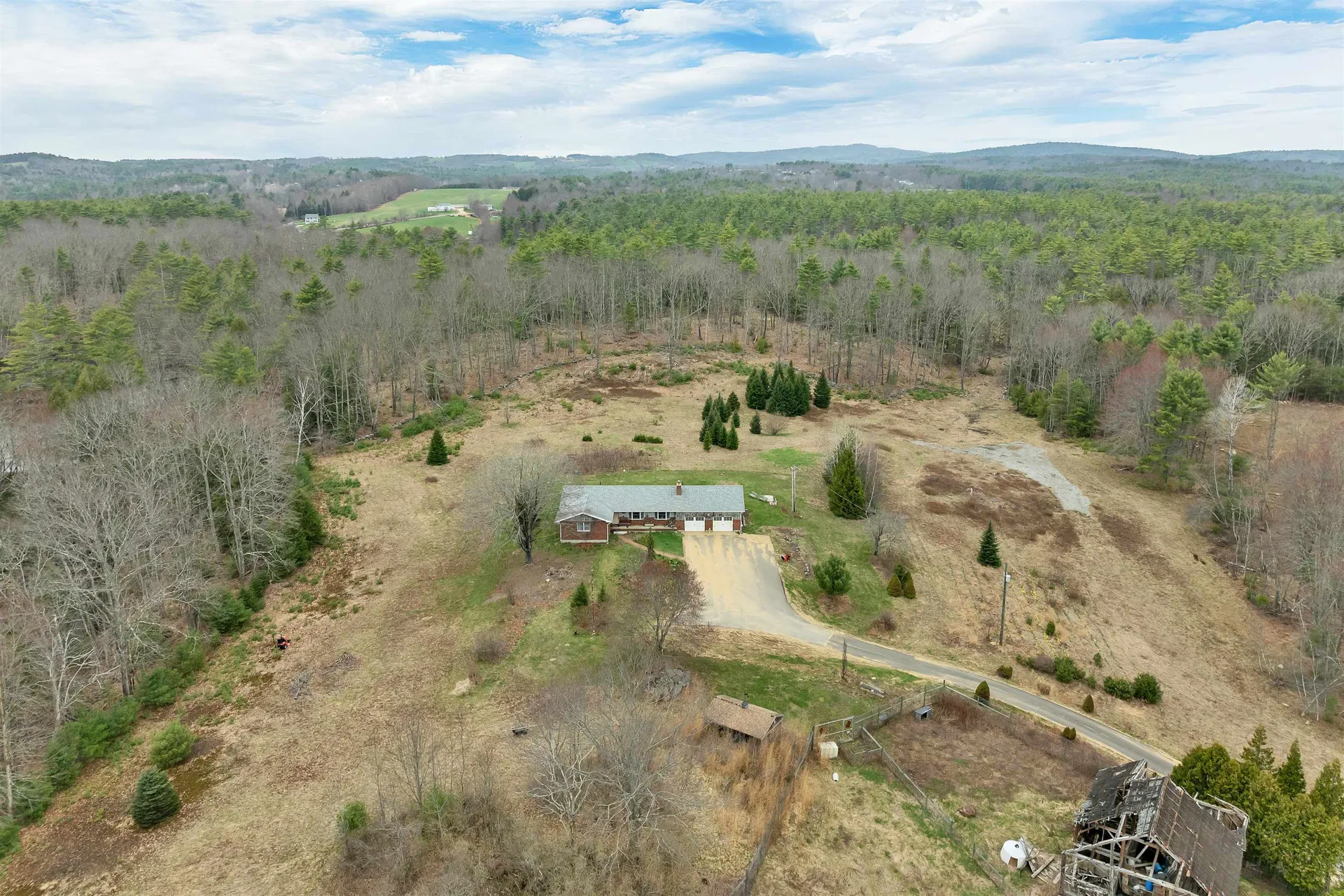 44 Suncook Valley Road Barnstead NH 03218