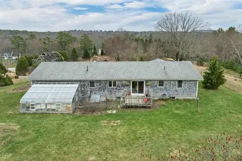 44 Suncook Valley Road Barnstead NH 03218
