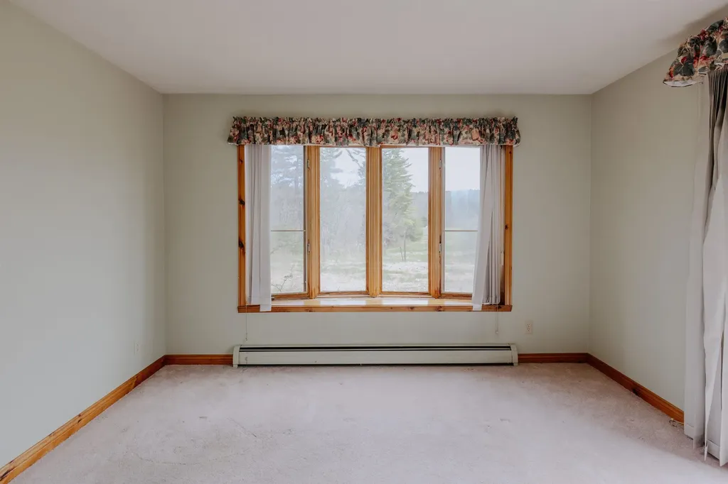 65 Glebe Road Chesterfield NH 03462