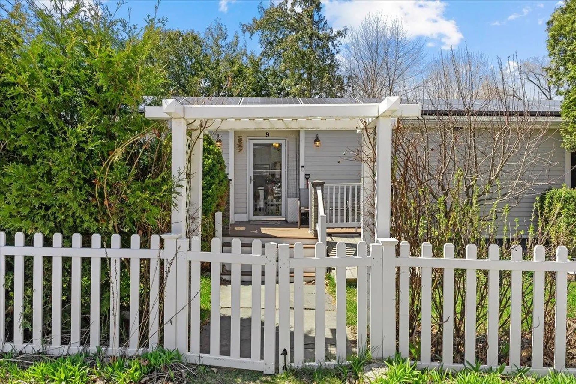 9 Railroad Lane Shelburne VT 05482