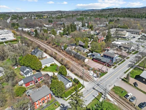 9 Railroad Lane Shelburne VT 05482