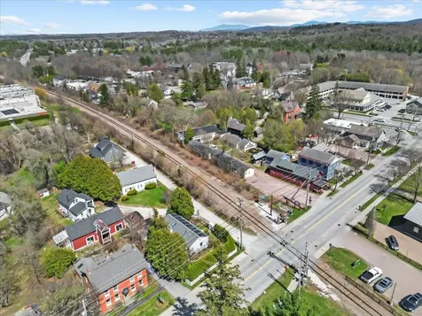 9 Railroad Lane Shelburne VT 05482