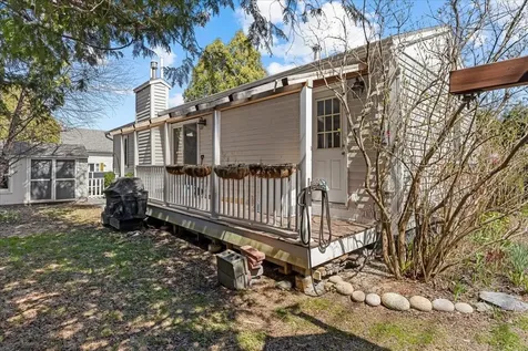 9 Railroad Lane Shelburne VT 05482