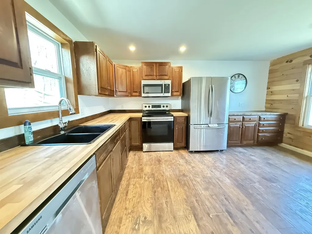221A Southridge Street Springfield VT 05156