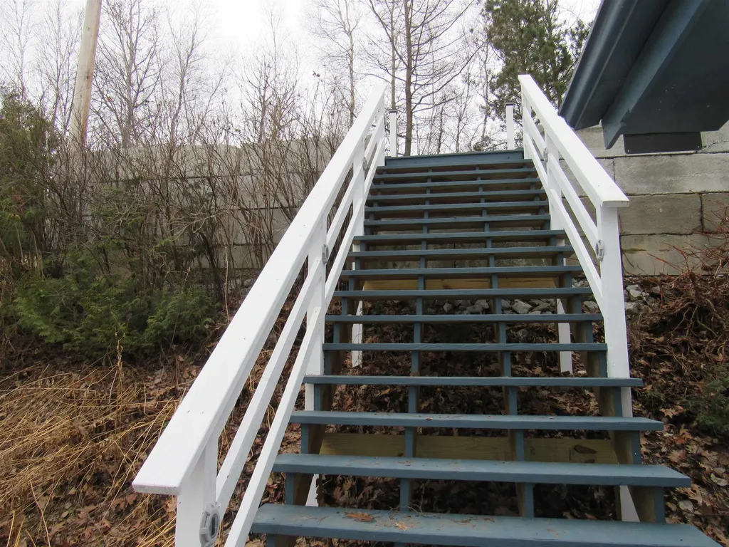147 East Salem Drive Derby VT 05829