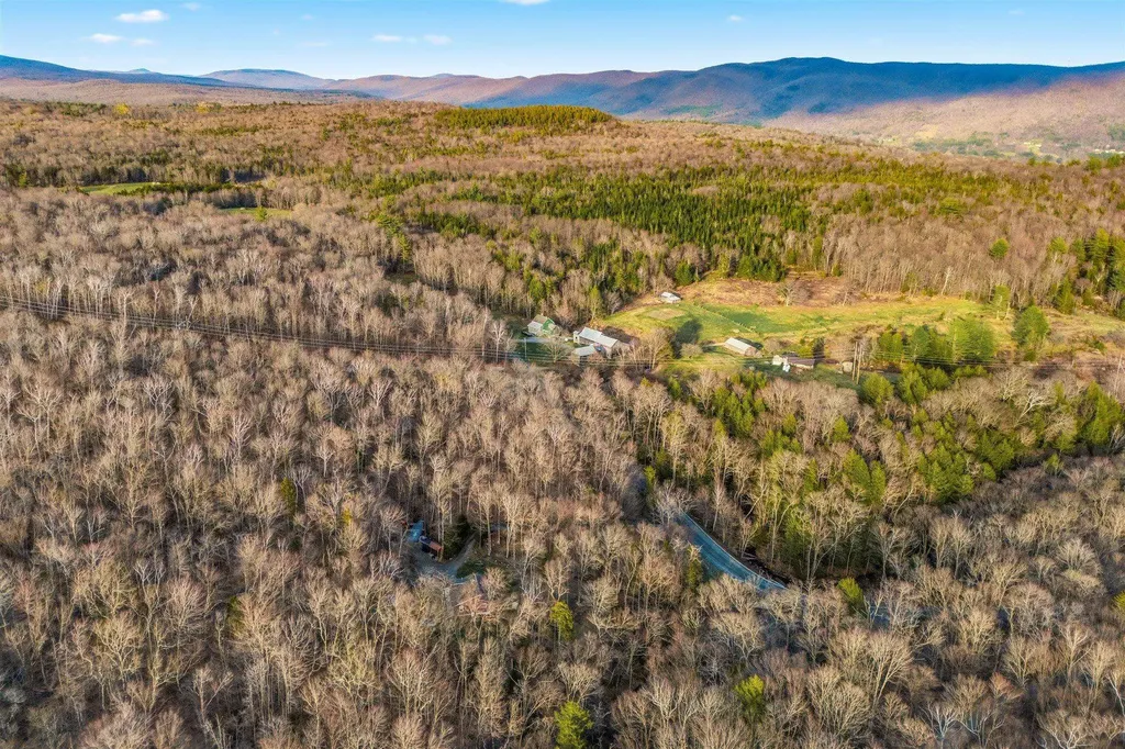 558 Klondike Road Stamford VT 05352