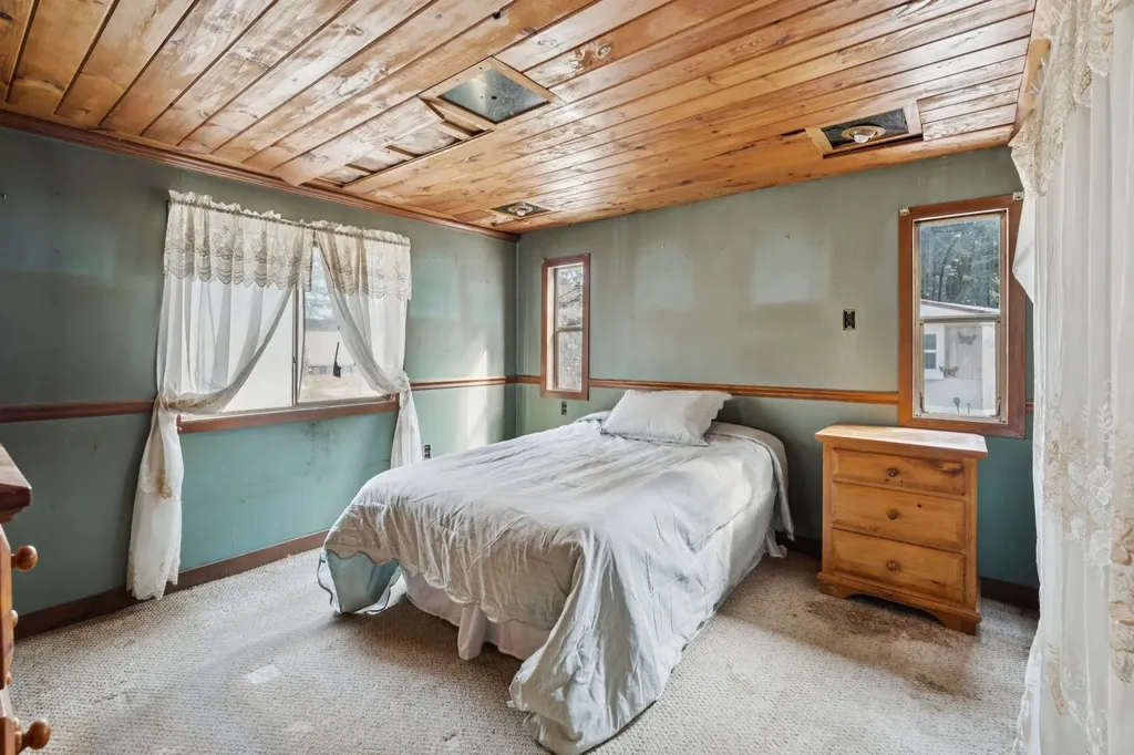 67 Periwinkle Drive Rochester NH 03868