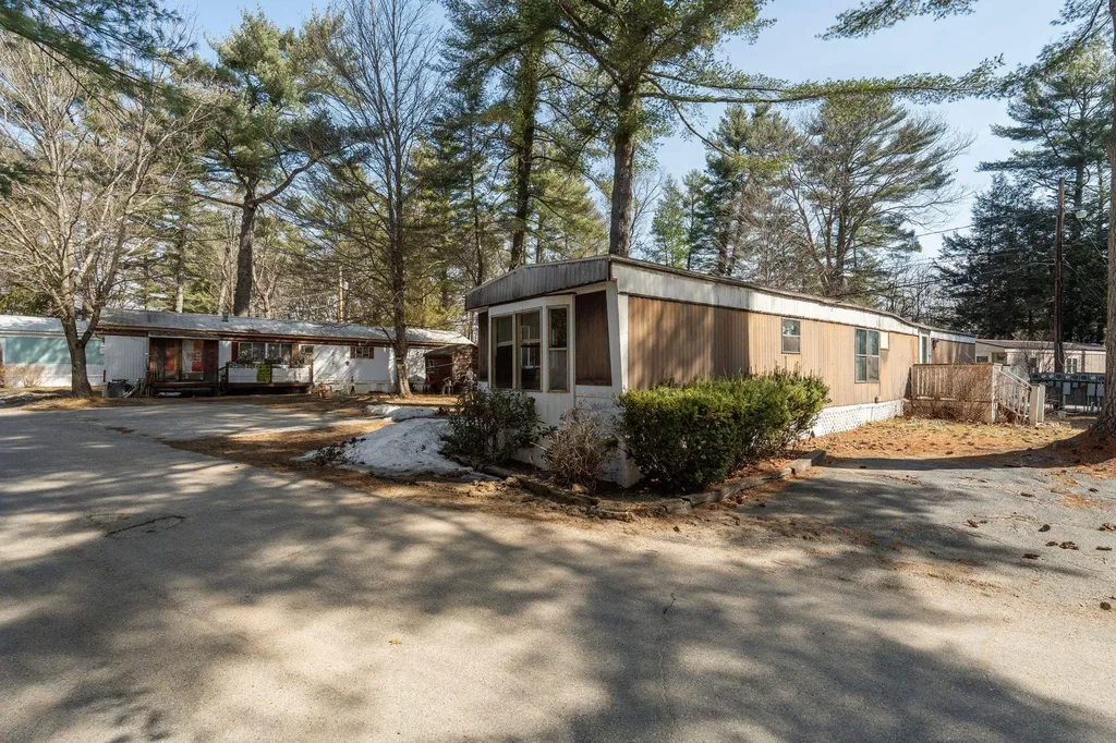 67 Periwinkle Drive Rochester NH 03868