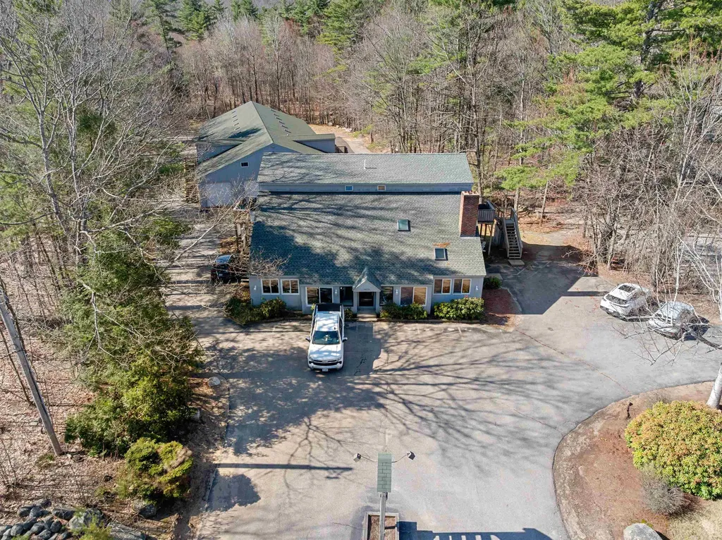 2679 Lake Shore Road Gilford NH 03249
