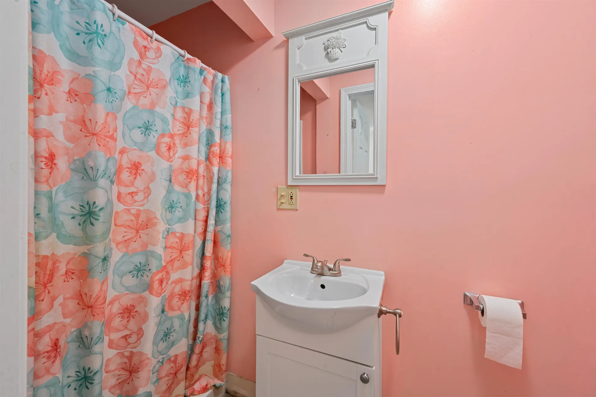 2679 Lake Shore Road Gilford NH 03249