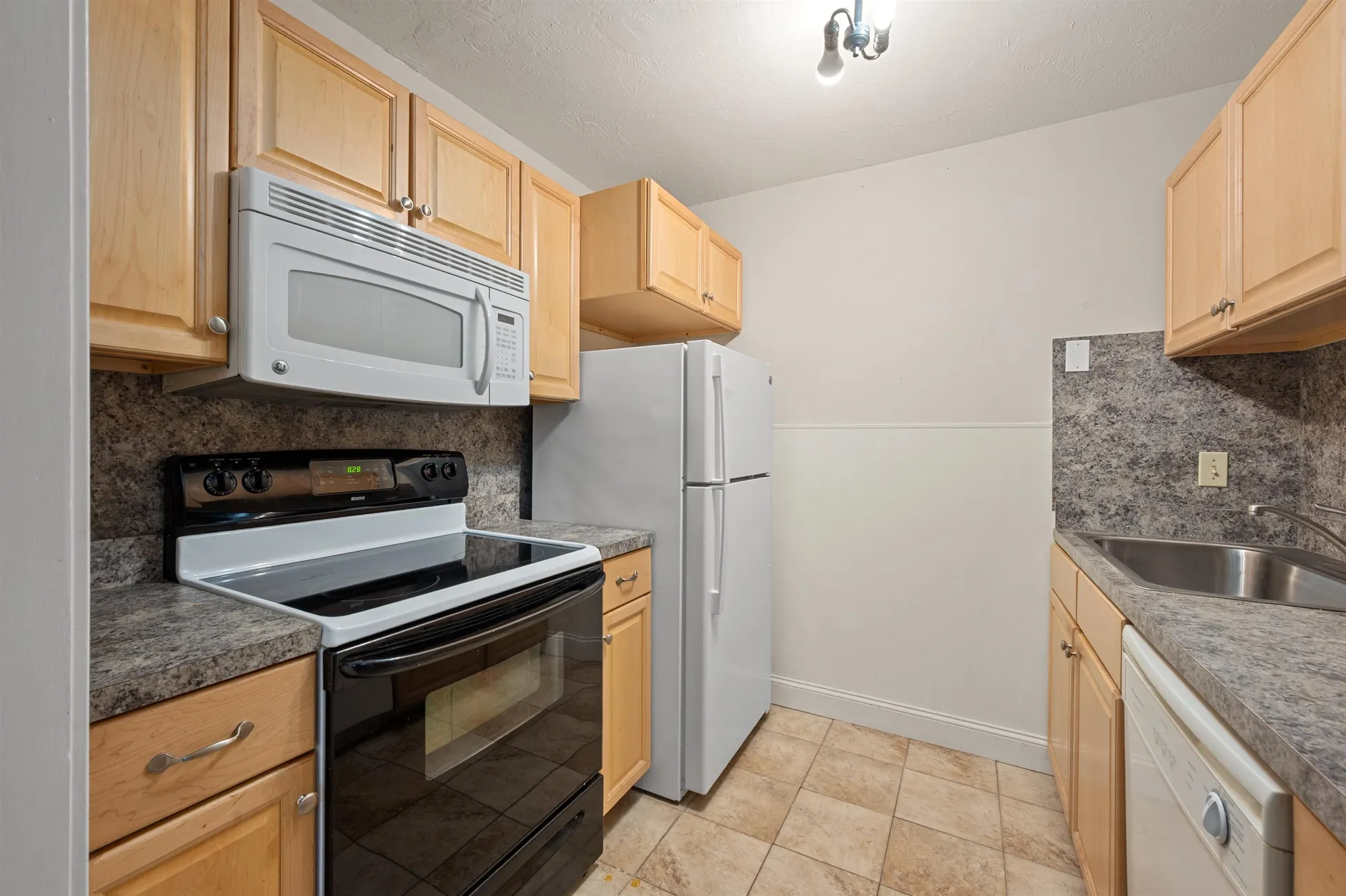 2679 Lake Shore Road Gilford NH 03249
