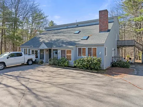2679 Lake Shore Road Gilford NH 03249