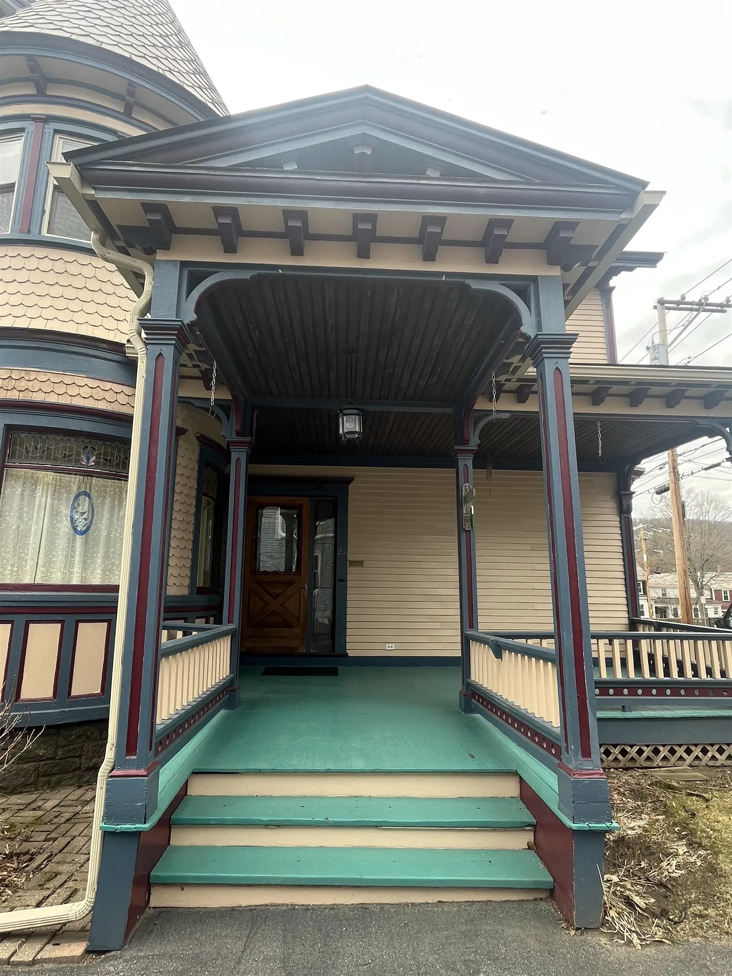24 School Street Rockingham VT 05101