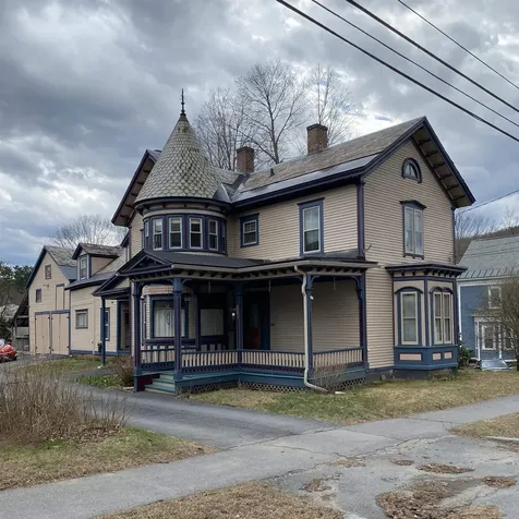 24 School Street Rockingham VT 05101