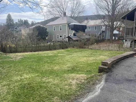 24 School Street Rockingham VT 05101
