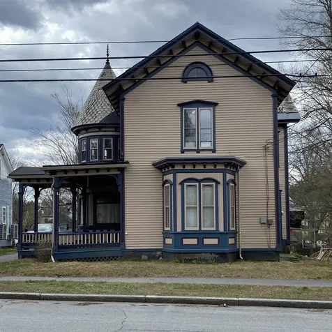 24 School Street Rockingham VT 05101