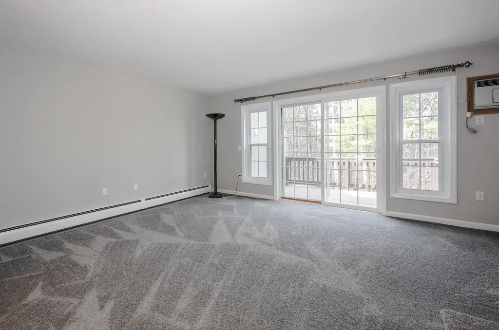 1465 Hooksett Road Hooksett NH 03106