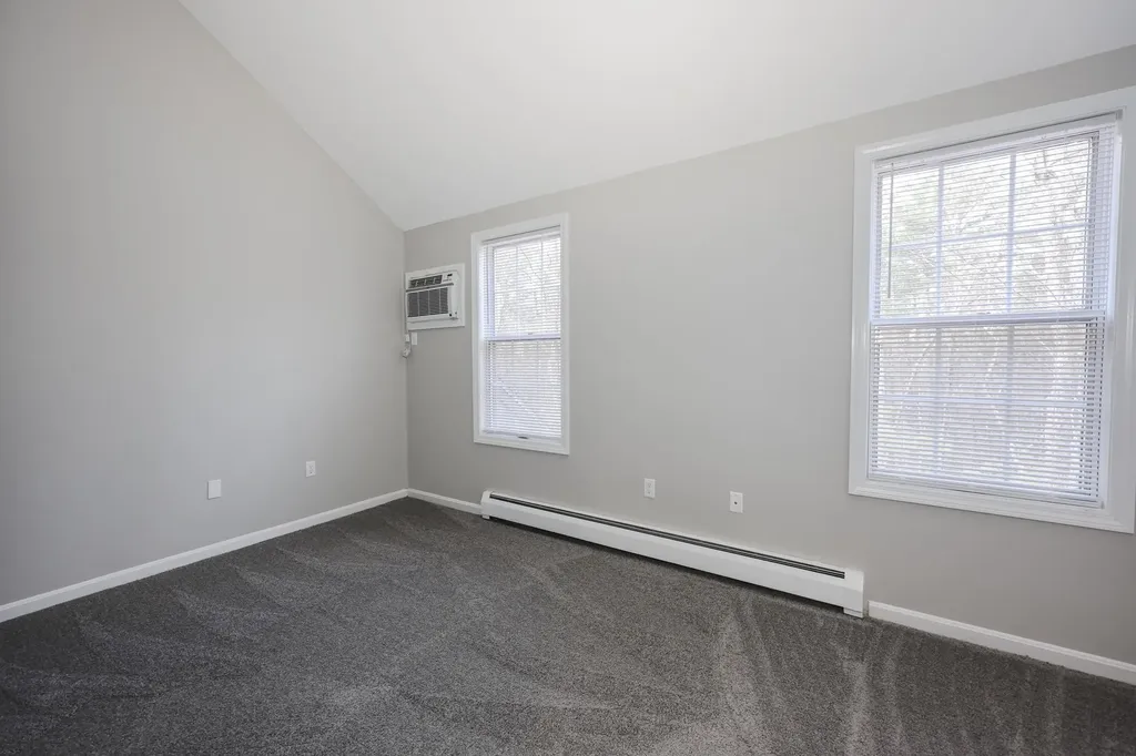 1465 Hooksett Road Hooksett NH 03106