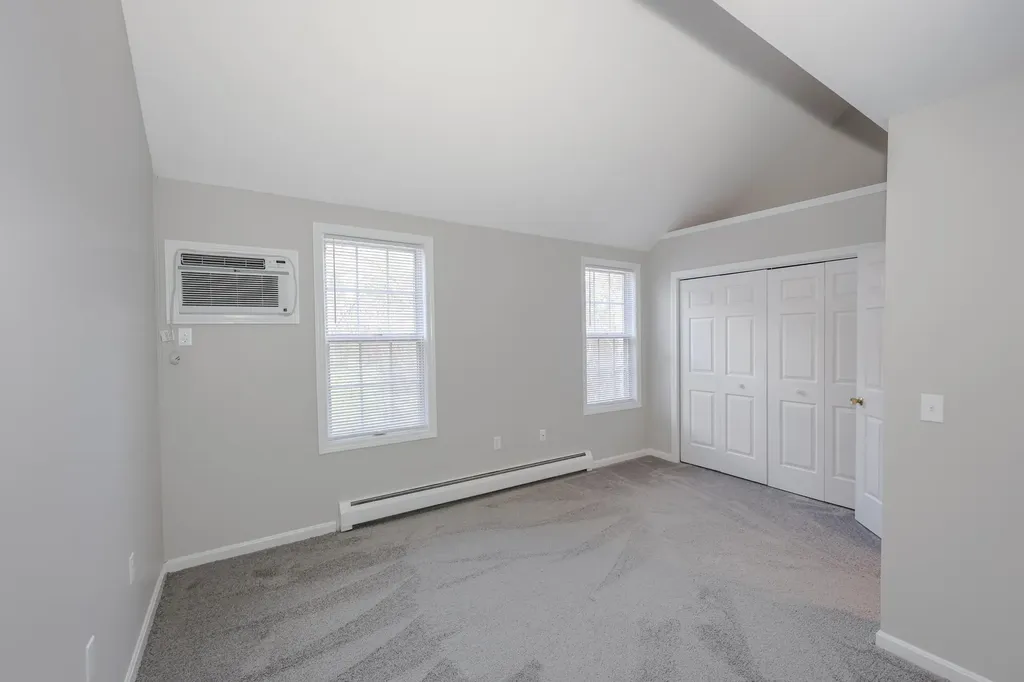 1465 Hooksett Road Hooksett NH 03106