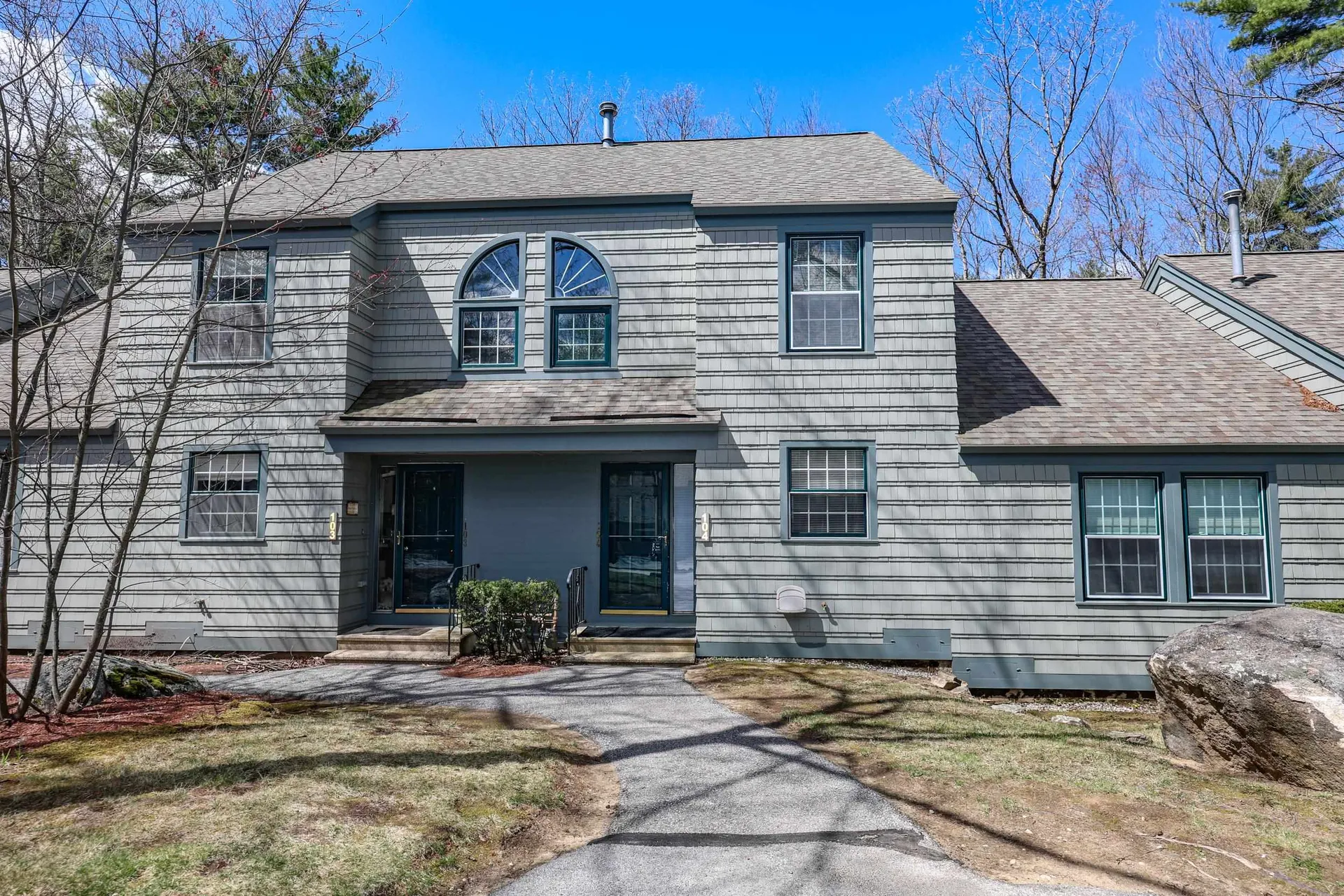 1465 Hooksett Road Hooksett NH 03106