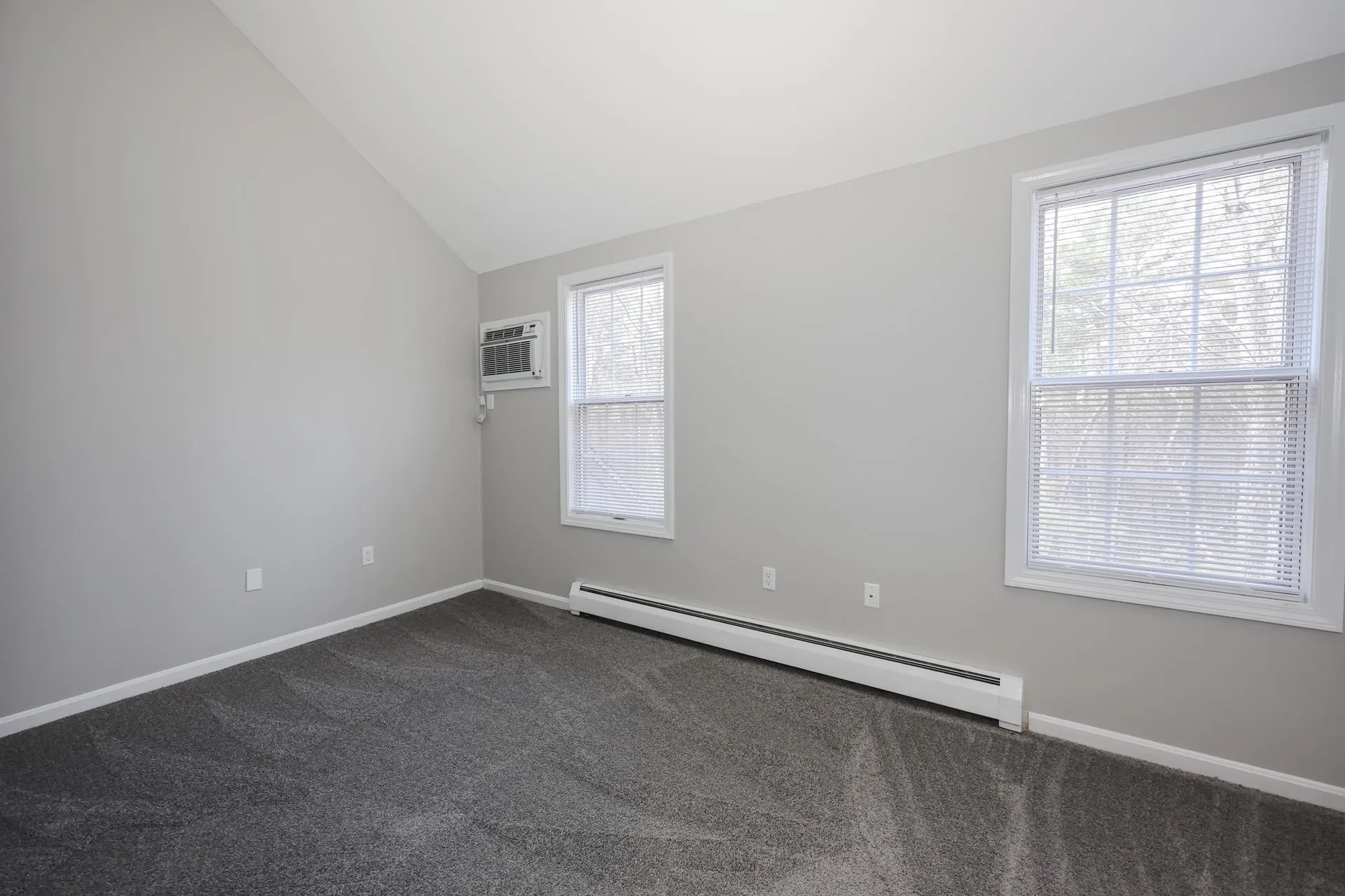 1465 Hooksett Road Hooksett NH 03106