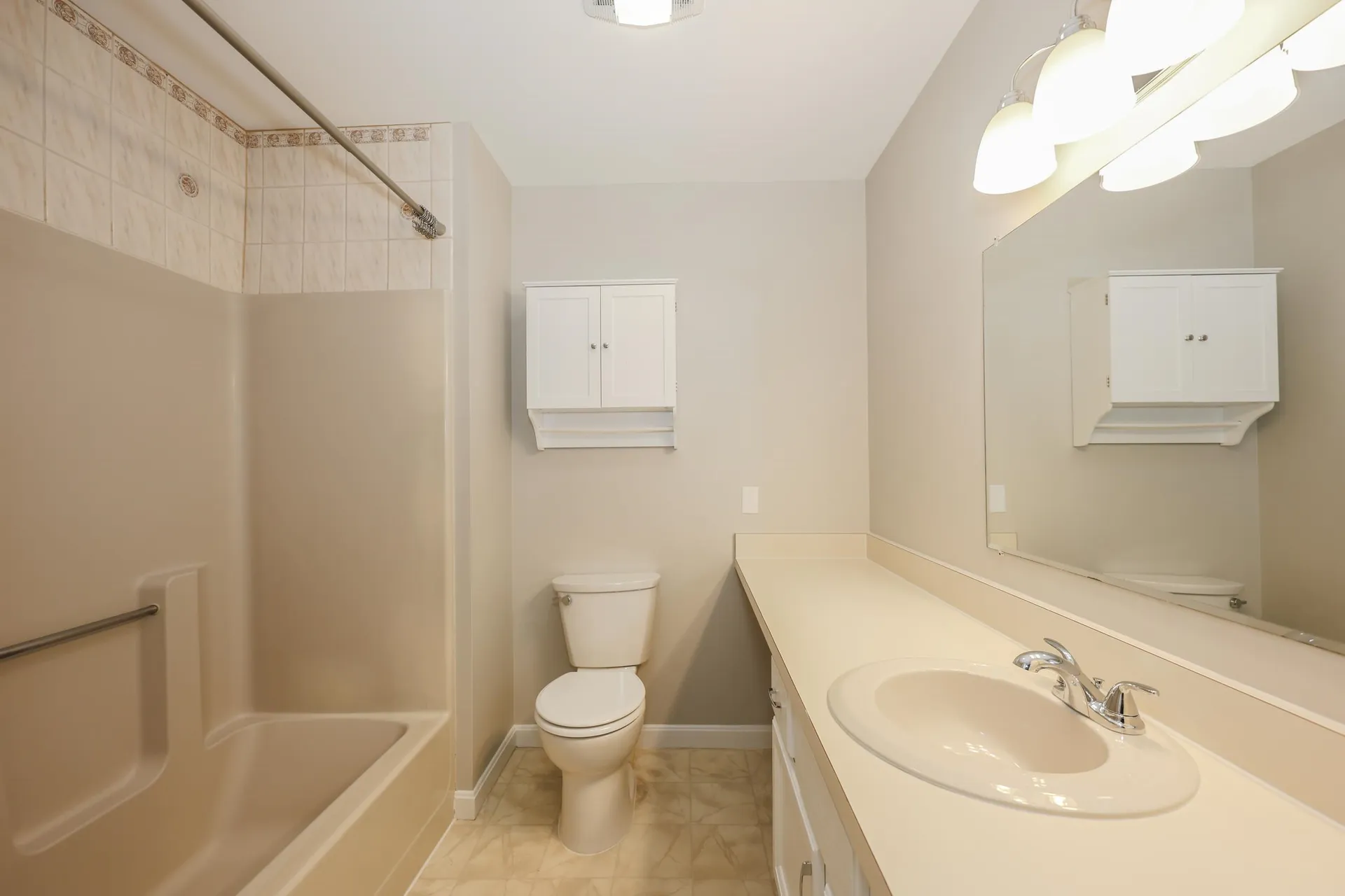 1465 Hooksett Road Hooksett NH 03106