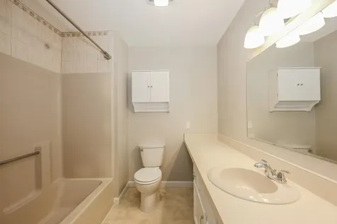 1465 Hooksett Road Hooksett NH 03106