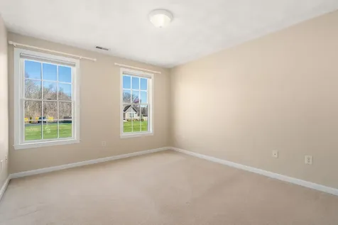 1 Silver Brook Street Salem NH 03079