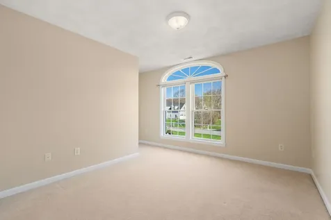 1 Silver Brook Street Salem NH 03079