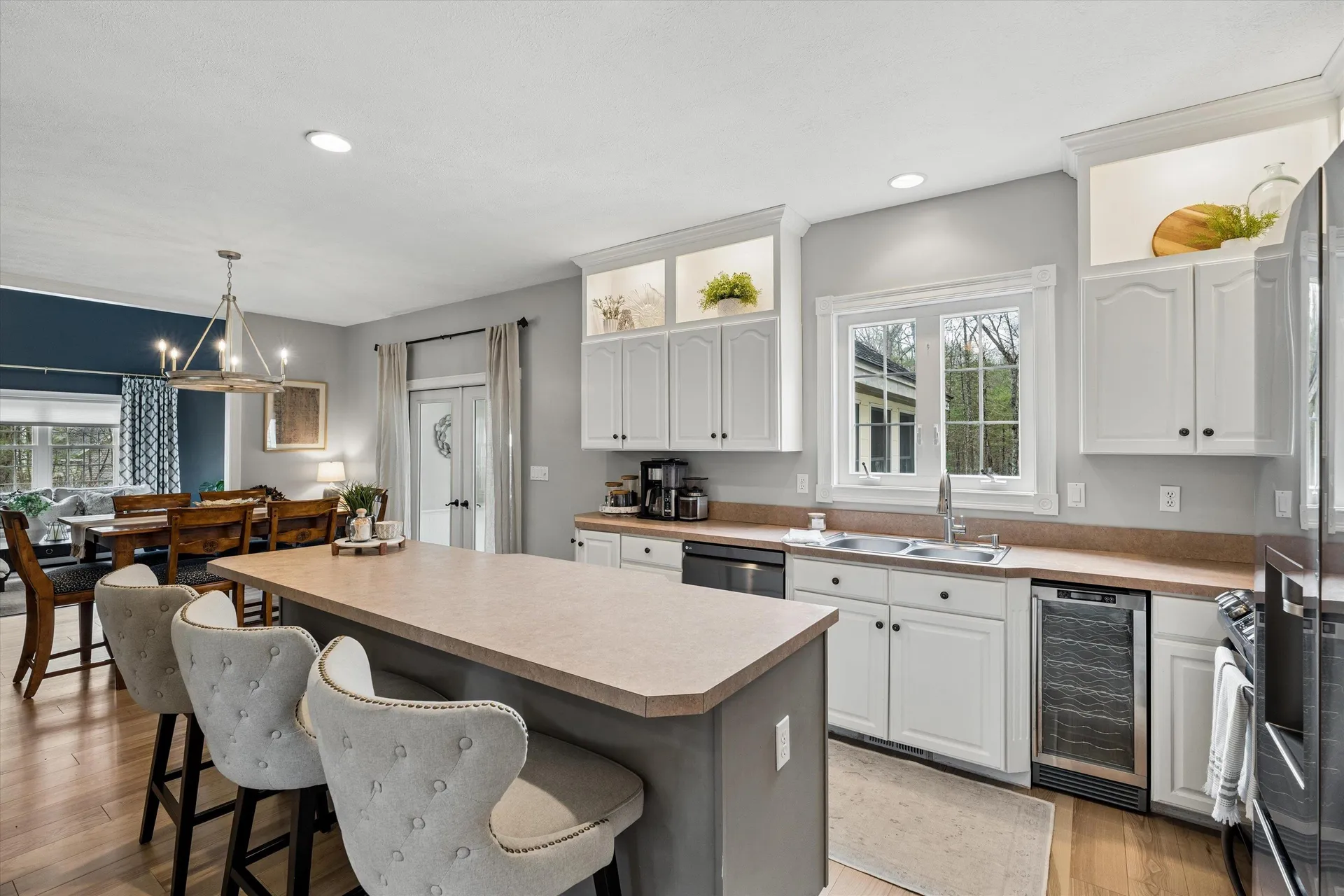 70 Greenmeadow Lane Bedford NH 03110