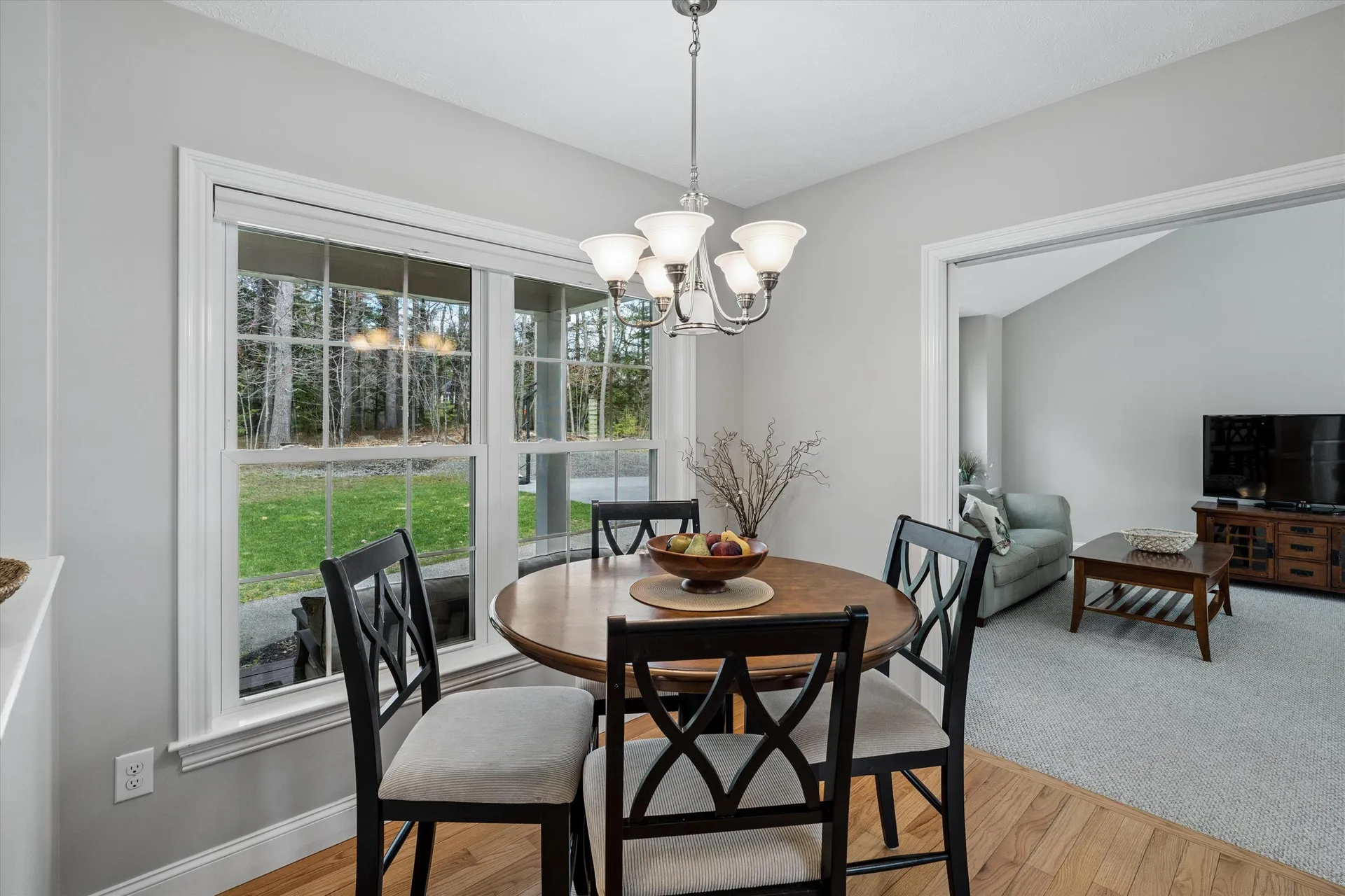 70 Greenmeadow Lane Bedford NH 03110