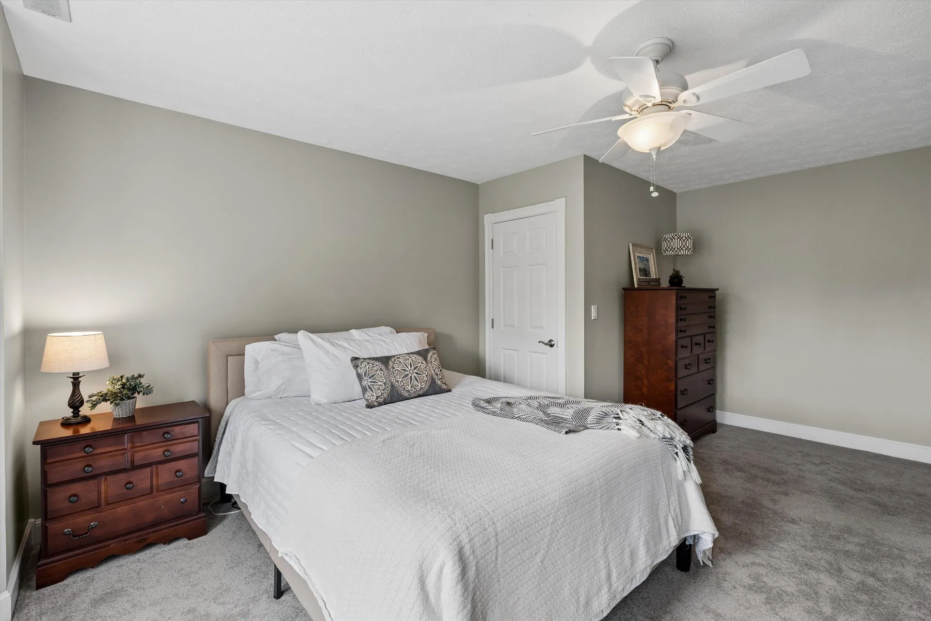 70 Greenmeadow Lane Bedford NH 03110