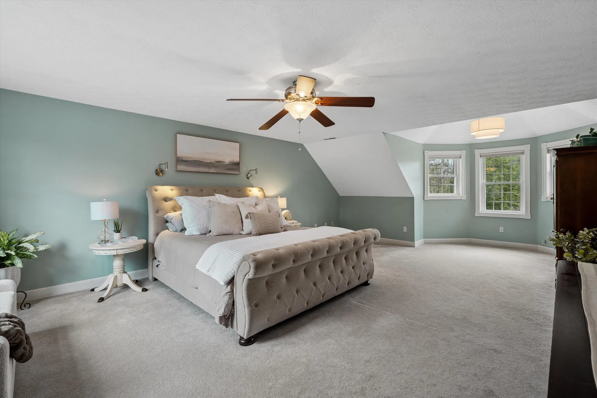 70 Greenmeadow Lane Bedford NH 03110