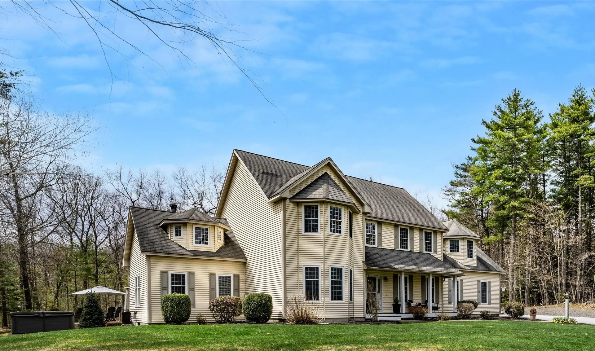 70 Greenmeadow Lane Bedford NH 03110