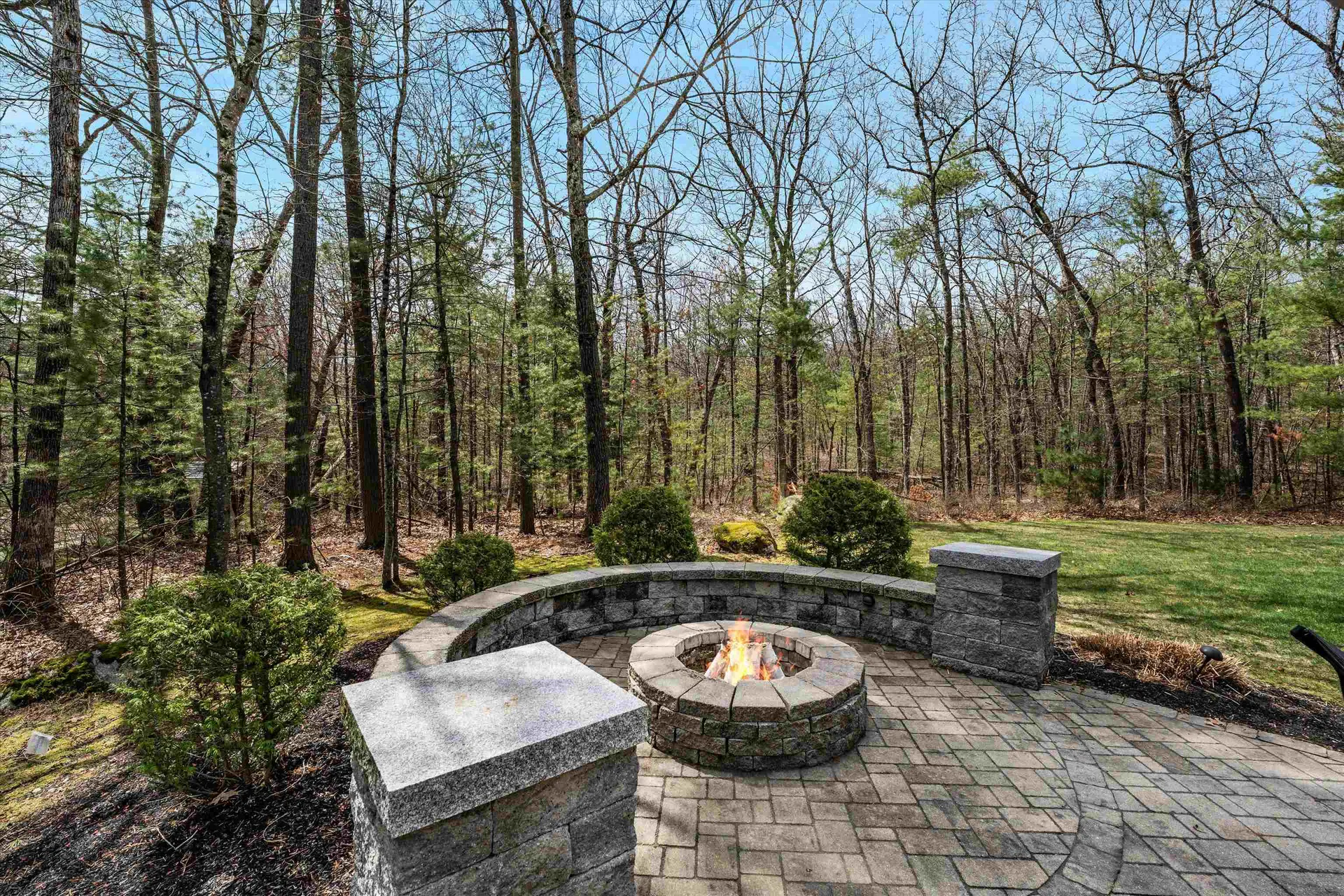 70 Greenmeadow Lane Bedford NH 03110