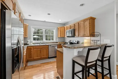70 Greenmeadow Lane Bedford NH 03110