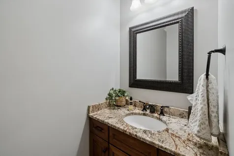 70 Greenmeadow Lane Bedford NH 03110