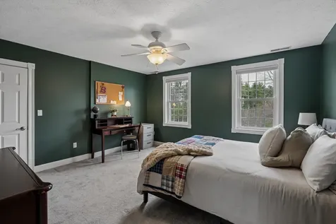70 Greenmeadow Lane Bedford NH 03110