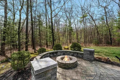70 Greenmeadow Lane Bedford NH 03110