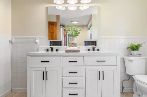 7 Millstream Drive Exeter NH 03833