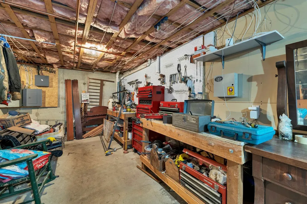 138 Samuel Hale Drive Hales Location NH 03860