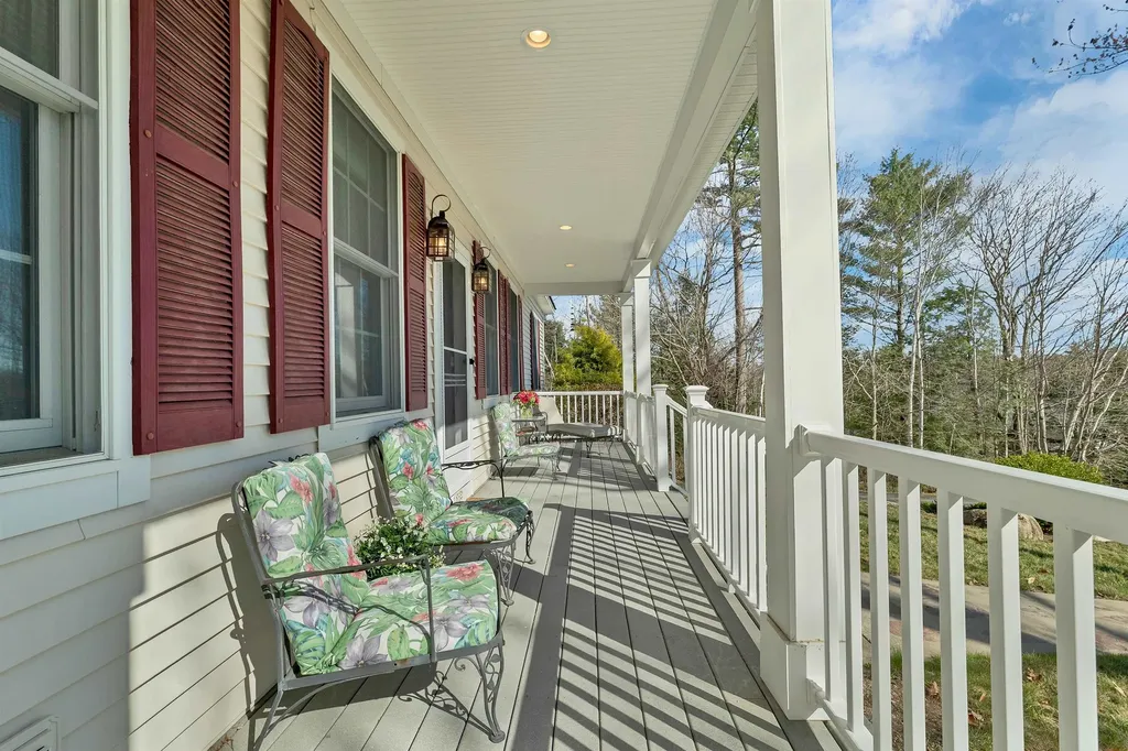 138 Samuel Hale Drive Hales Location NH 03860