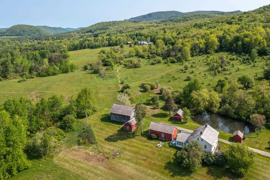 1267 Kelley Hill Road Pawlet VT 05761
