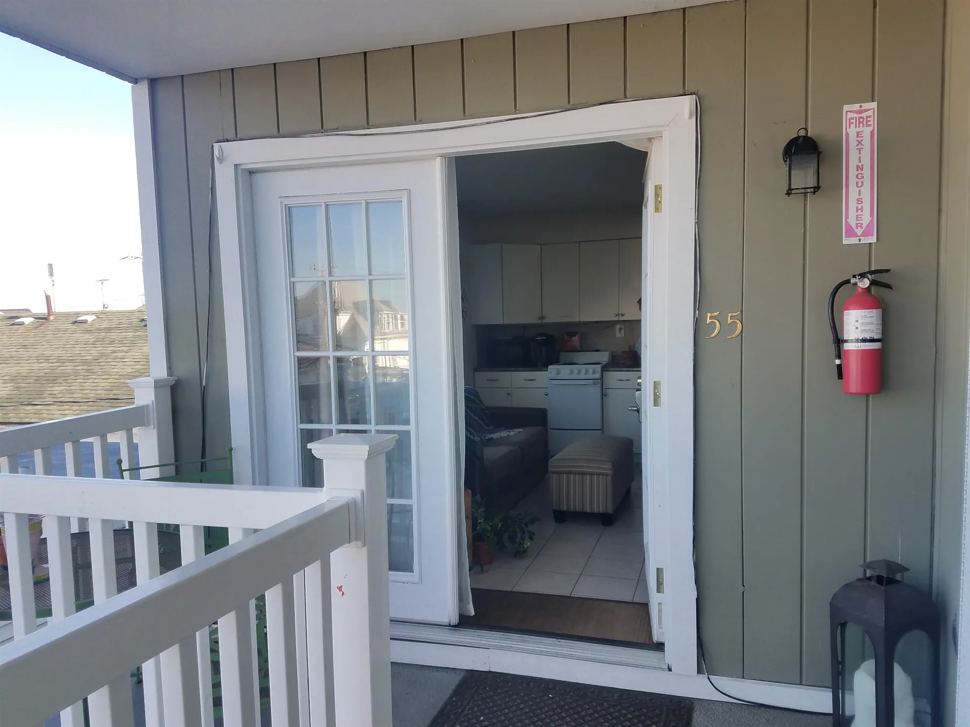 12 G Street Hampton NH 03842