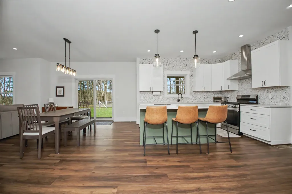 241 Maple Basin Lane Jericho VT 05465