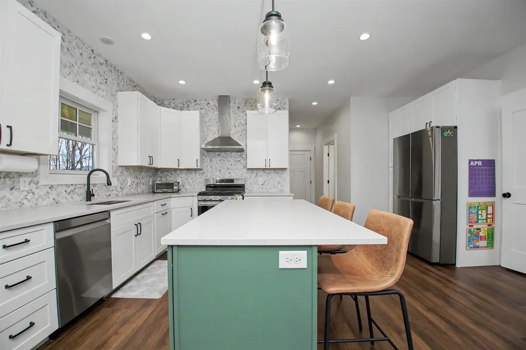 241 Maple Basin Lane Jericho VT 05465