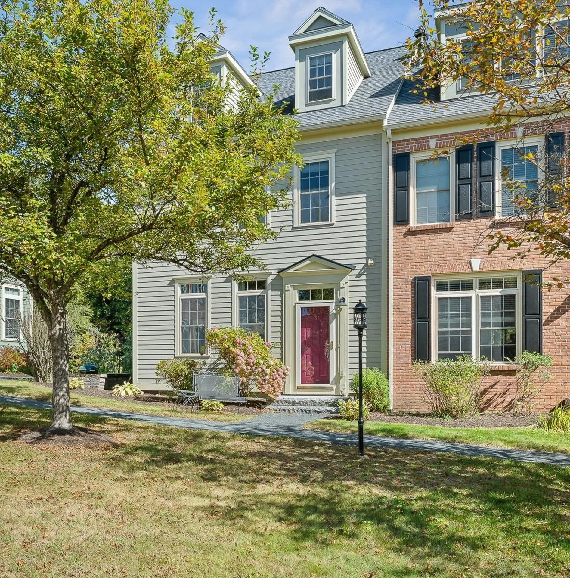 31 Forest Edge Drive Hanover NH 03755
