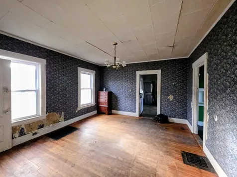 10 Pine Street Haverhill NH 03785
